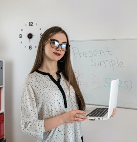 https://tesoluk.uk/wp-content/uploads/2025/10/Untitled-design-2025-10-07T095816.050.png